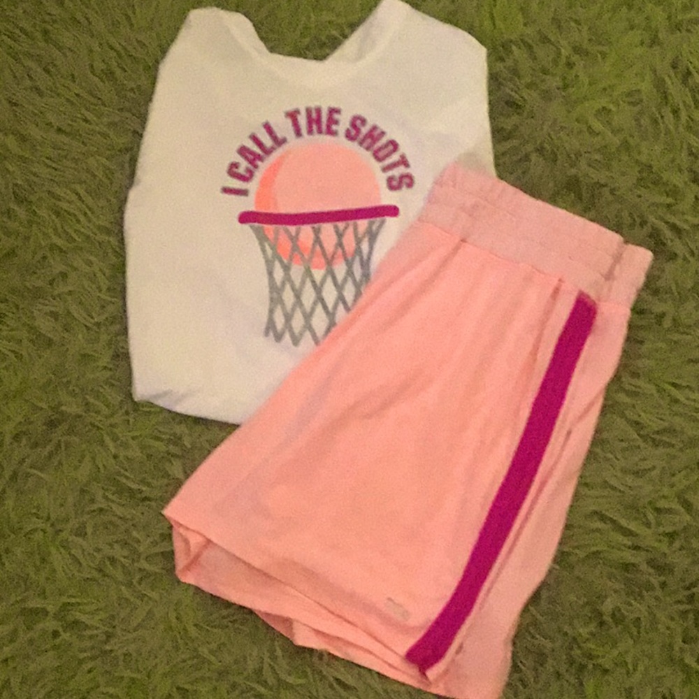 Set of shorts and tee shirt